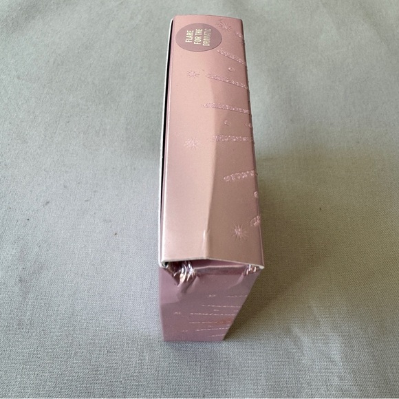 MAC Cosmetics Extra Dimension Skin Finish Highlighter - Picture 10 of 12